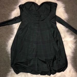 Jessica Simpson strapless taffeta bubble dress